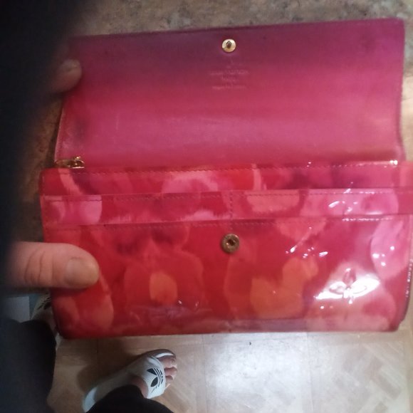 Authentic limited edition Louis vuitton wallet - Picture 5 of 7